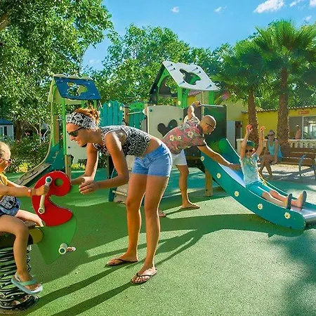 Mobil « Lysea », 6p, Clim * アグド